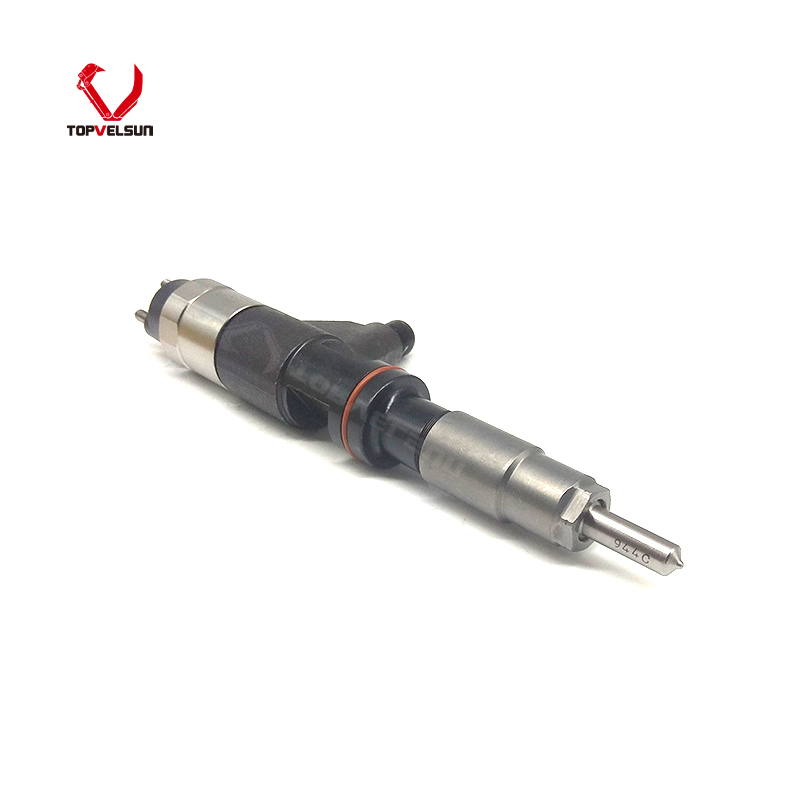 095000-6310 Denso Injector Assy for John Deere 6068 4045 3029 Engine