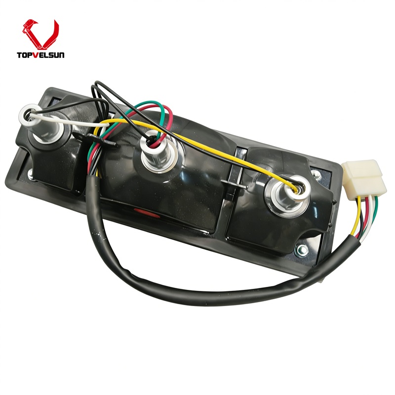 417-06-23310 417-06-23320 Lamp Assembly for Komatsu WA320-3 WA380-3 WA470-3 Wheel Loader