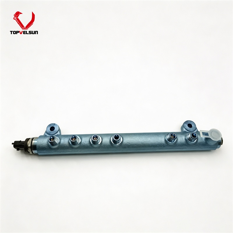 0445224030 04903536 Fuel Distributor Pipe for Deutz TCD2013 Engine