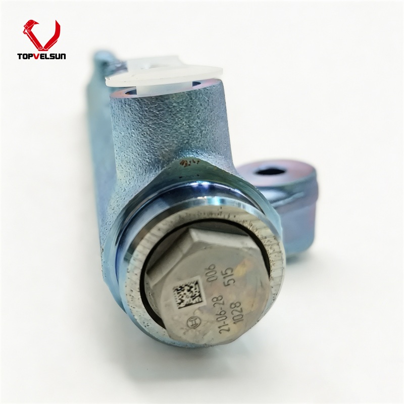 0445224030 04903536 Fuel Distributor Pipe for Deutz TCD2013 Engine