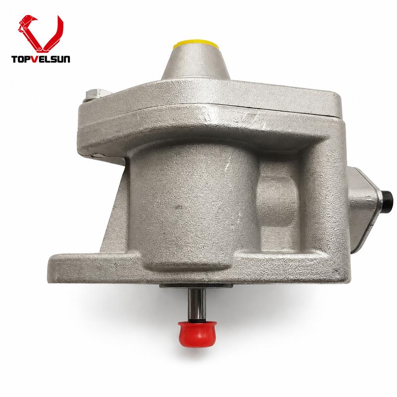 CAT fuel transfer pump for 950B 966F wheel loader